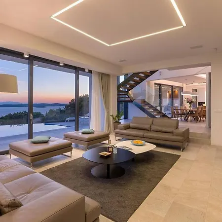 Villa New! ! Moderna With Outdoorpool And Sea View *