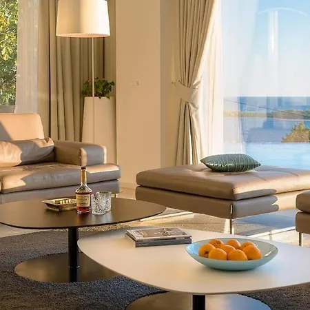 Villa New! ! Moderna With Outdoorpool And Sea View