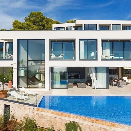 New! ! Moderna With Outdoorpool And Sea View Villa Hvar Town